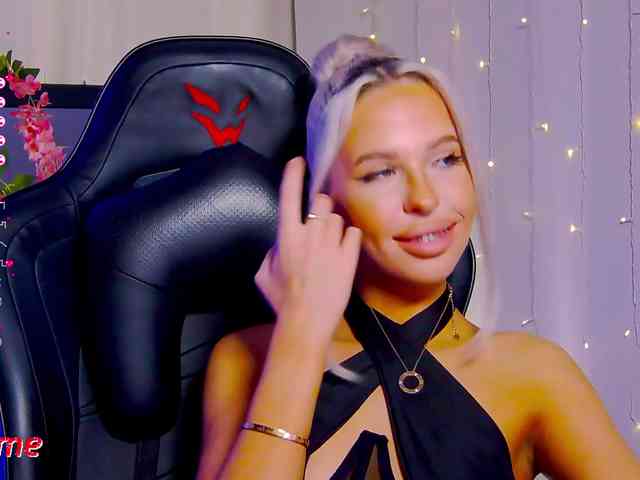 Alex-Coker webcam
