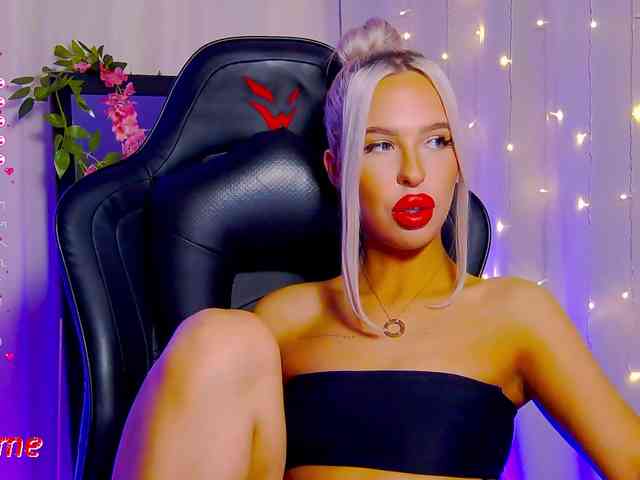 Alex-Coker webcam