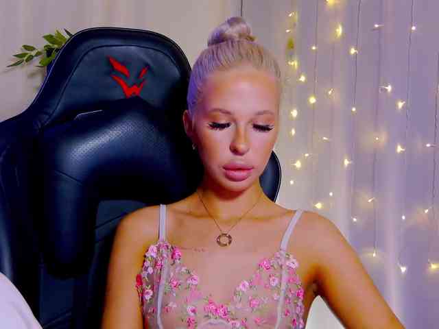 Alex-Coker webcam
