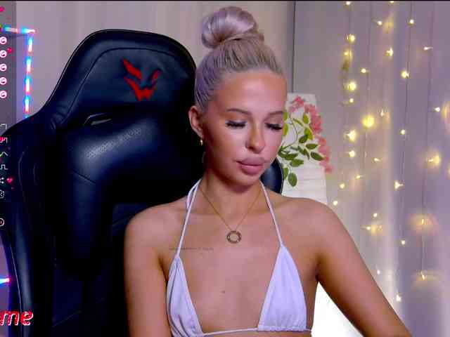 Alex-Coker webcam