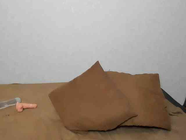 Wow-lady webcam