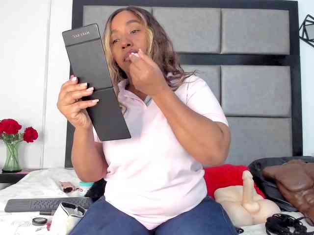 AmbarthSmiith2 AmbarthSmiith2