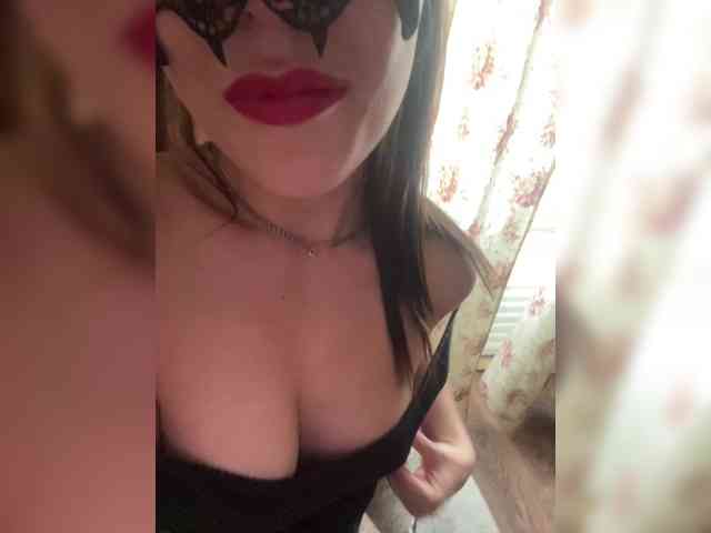 MilanaFox webcam