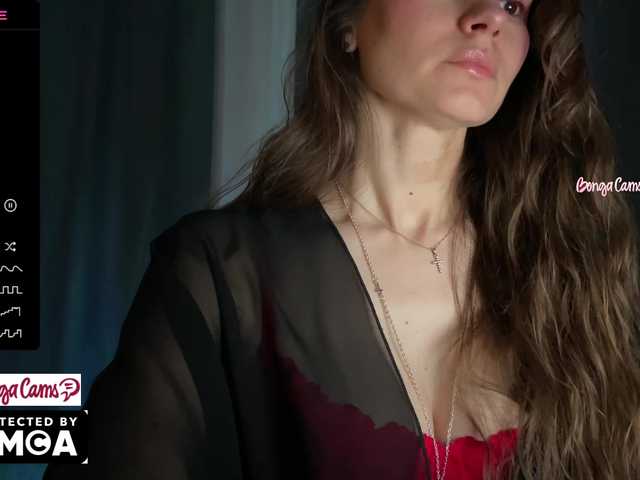 Vvv-lifffe's BongaCams show and profile