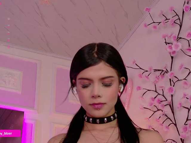 Sammyblaer's BongaCams show and profile