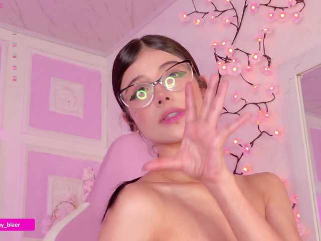 Sammyblaer's BongaCams show and profile