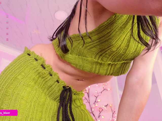 Sammyblaer's BongaCams show and profile