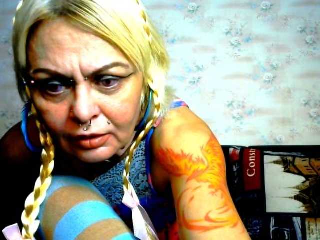 GardenerofIllusions's BongaCams show and profile