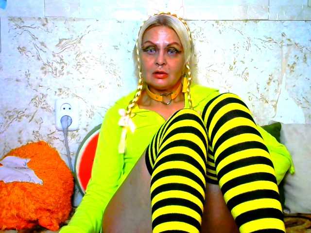 GardenerofIllusions's BongaCams show and profile