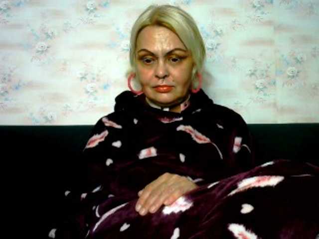 GardenerofIllusions's BongaCams show and profile