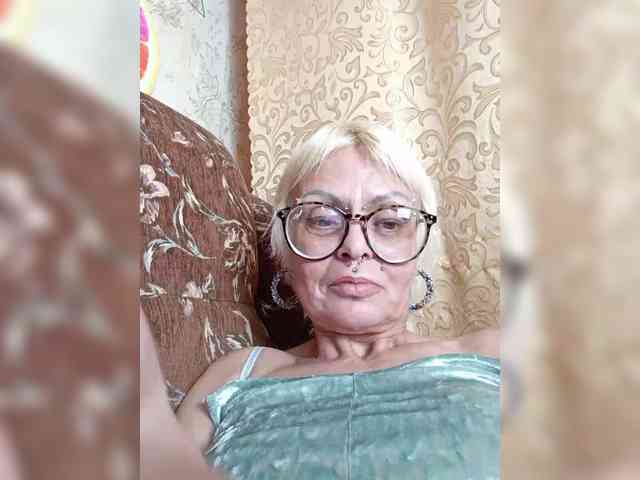GardenerofIllusions webcam