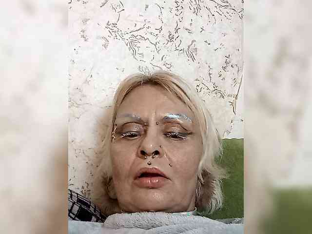 vr chat GardenerofIllusions