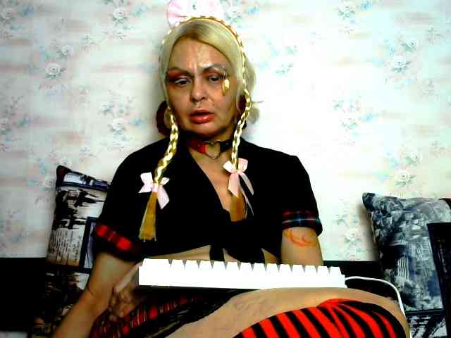 GardenerofIllusions webcam