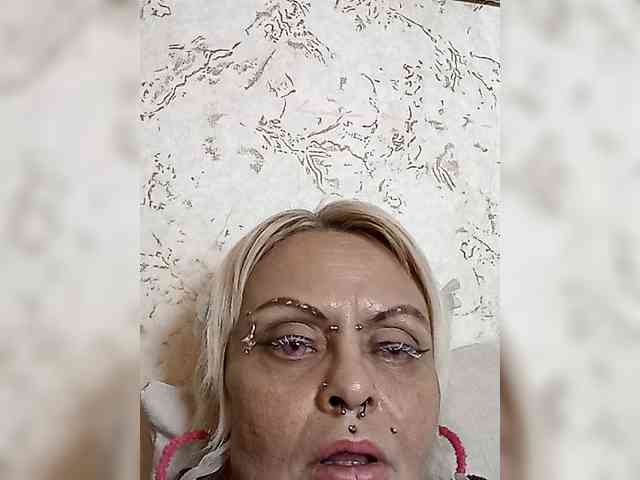 GardenerofIllusions webcam