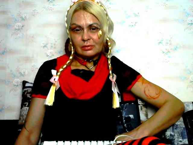 GardenerofIllusions webcam