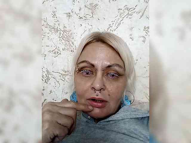 GardenerofIllusions webcam