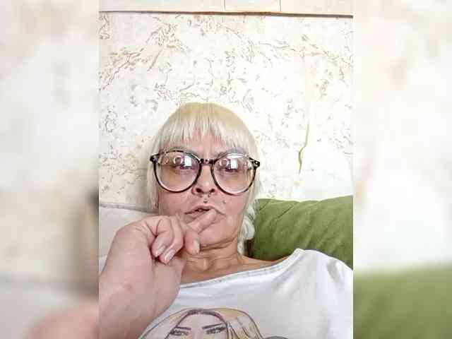 GardenerofIllusions webcam