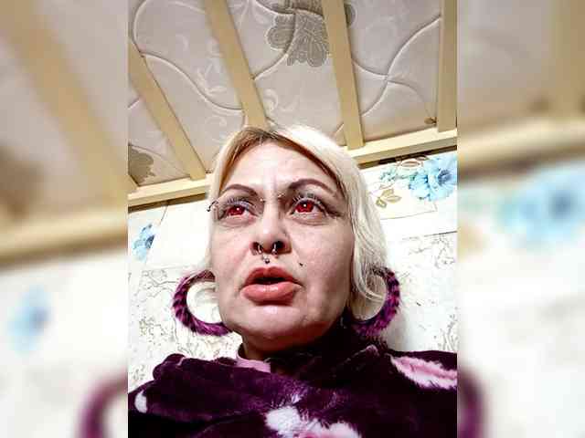 GardenerofIllusions webcam