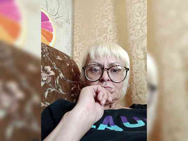 GardenerofIllusions webcam