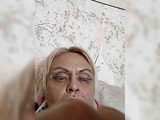 GardenerofIllusions webcam