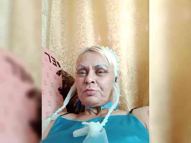 GardenerofIllusions Live Webcam on BongaCams GardenerofIllusions Live Webcam on BongaCams