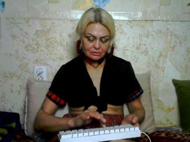 GardenerofIllusions webcam