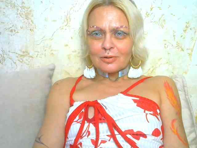 GardenerofIllusions webcam