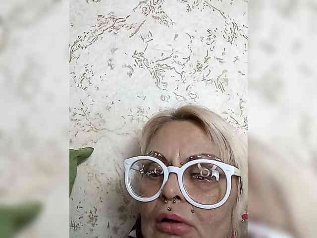 GardenerofIllusions webcam