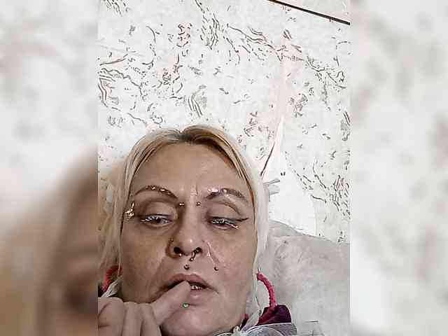 GardenerofIllusions webcam