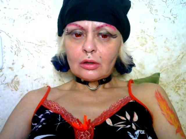 GardenerofIllusions webcam