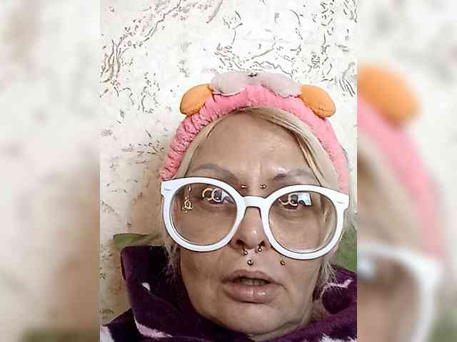 GardenerofIllusions webcam