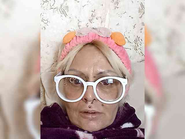 GardenerofIllusions webcam