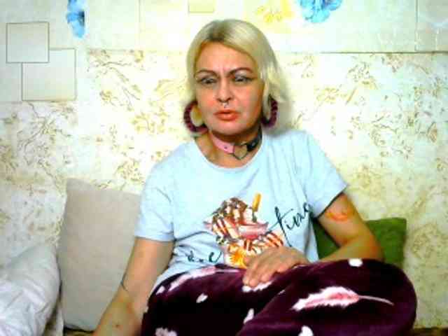 GardenerofIllusions webcam