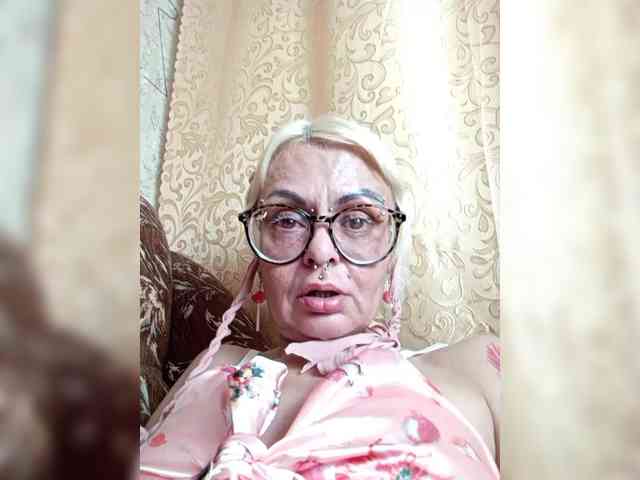 GardenerofIllusions webcam