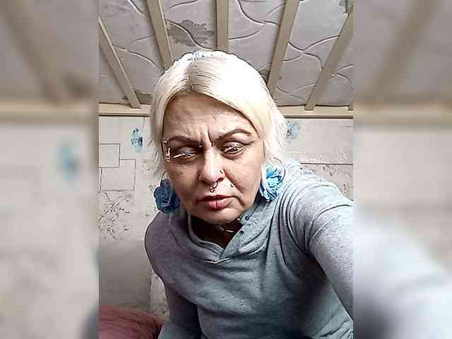 GardenerofIllusions webcam