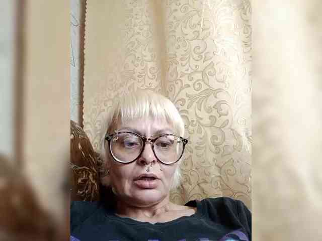 GardenerofIllusions webcam
