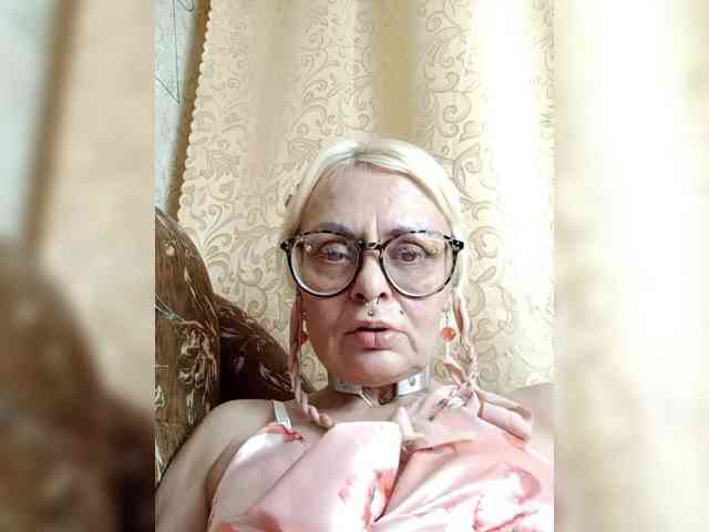 GardenerofIllusions webcam
