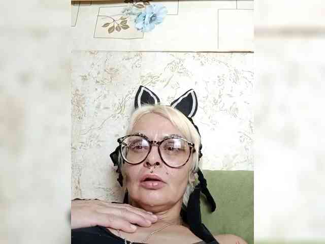 GardenerofIllusions webcam