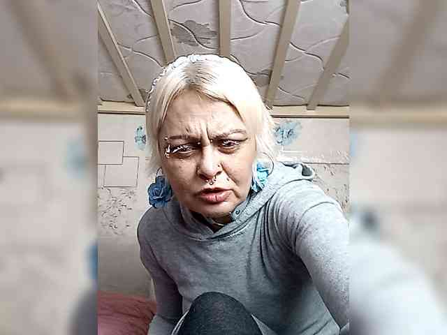 GardenerofIllusions webcam