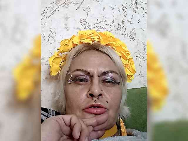 GardenerofIllusions webcam