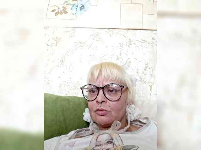 GardenerofIllusions webcam