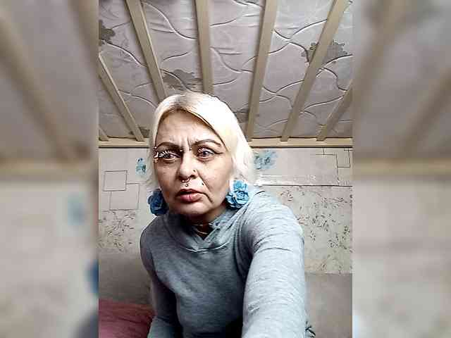 GardenerofIllusions webcam