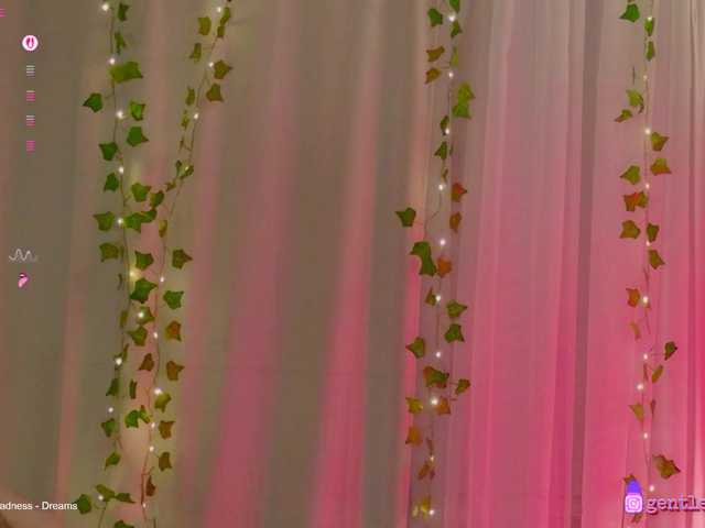 NovaTemptress1's BongaCams show and profile