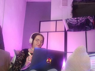 monikanylon Porn Show