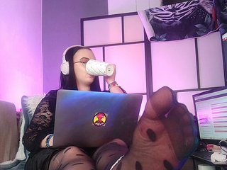 monikanylon Porn Show