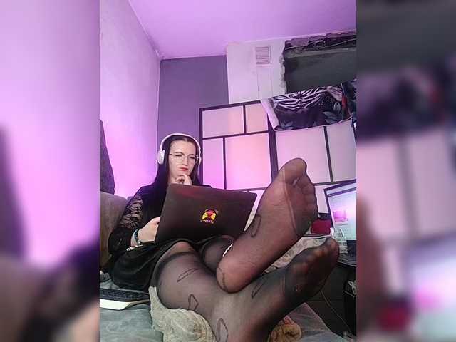 monikanylon's BongaCams show and profile