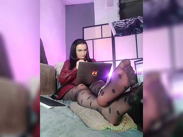 monikanylon's BongaCams show and profile