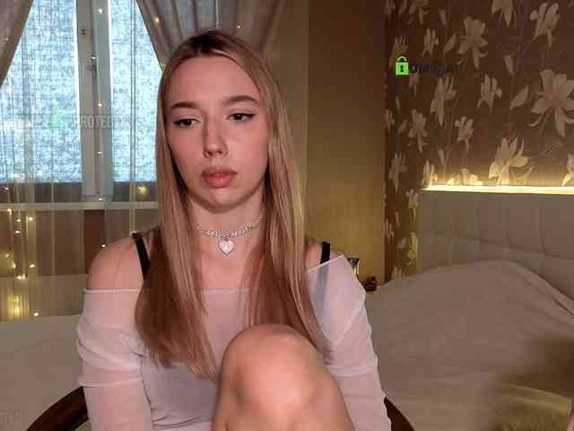 DreameLove webcam