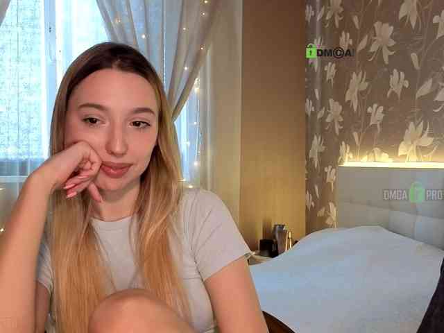 DreameLove webcam