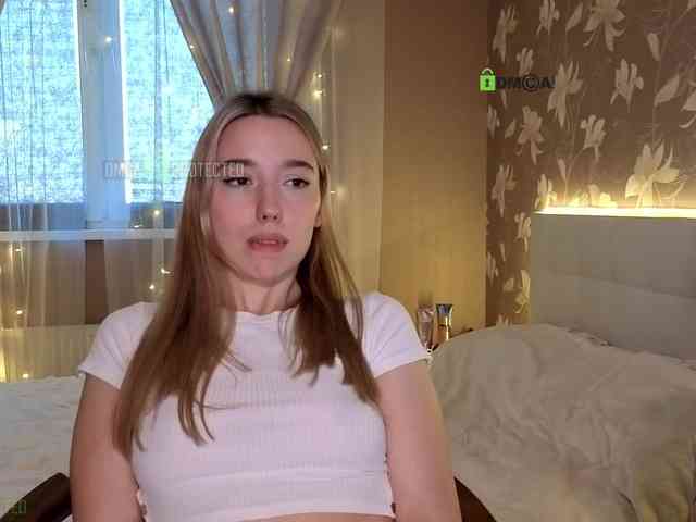 DreameLove webcam